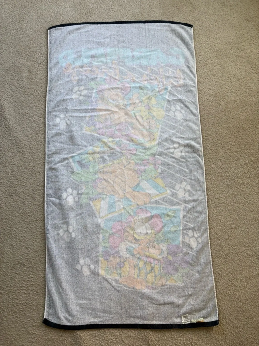Franco 30”x59” features